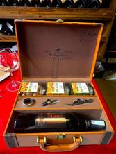 Set rượu vang Ý Merlot 14,5 độ siêu ngon hộp da đôi cao cấp full dụng cụ, 3 lọ hạt quả sấy