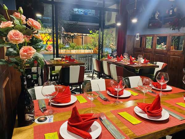 Quán beefsteak lãng mạn