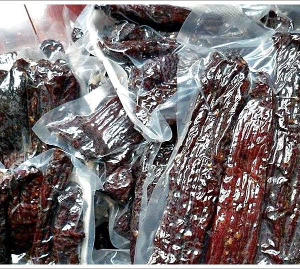 Thịt trâu gác bếp để được bao lâu?