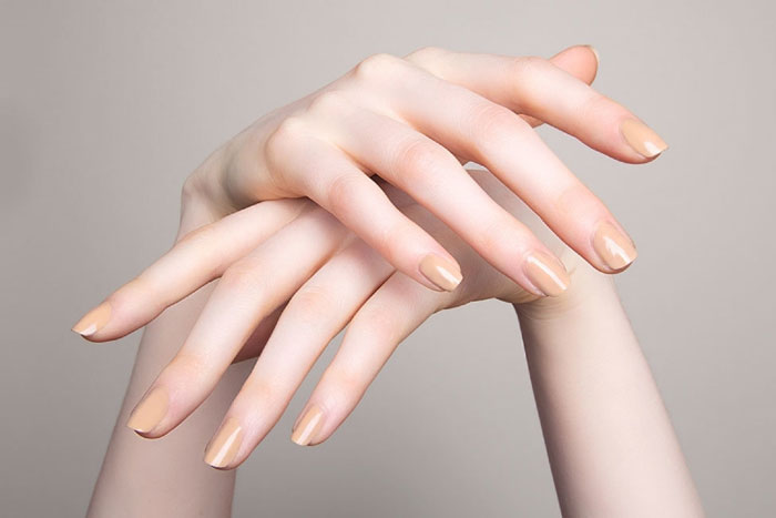 Mẫu nail đơn giản nhẹ nhàng