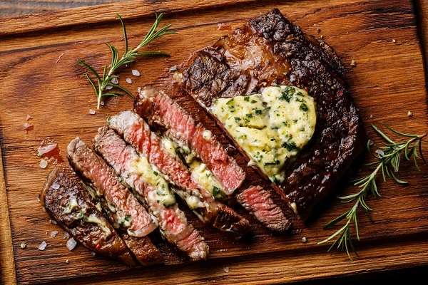 Nhà hàng steak ngon Hà Nội