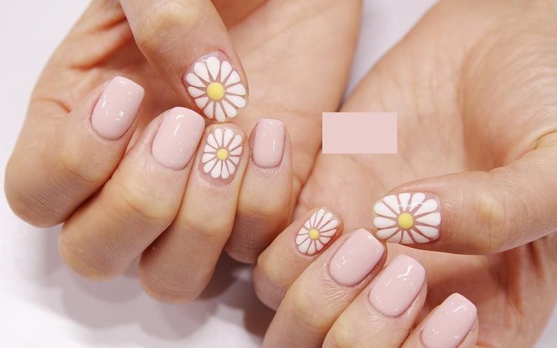 mẫu nail đơn giản cho móng ngắn