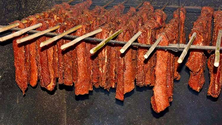Thịt trâu gác bếp để được bao lâu